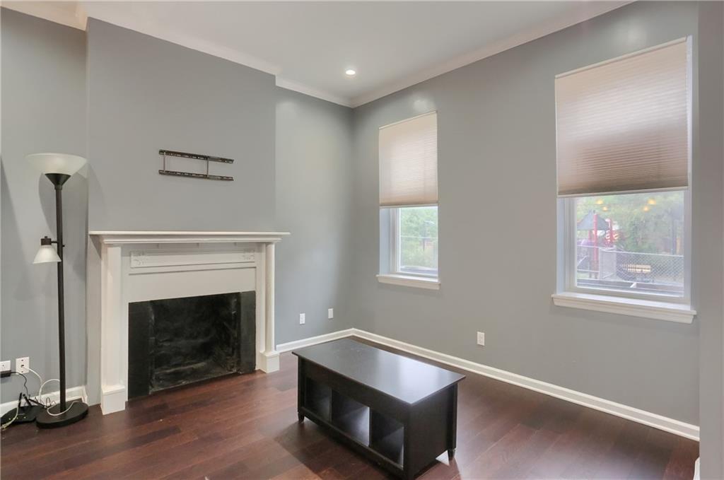 520 Alpine Avenue Pittsburgh, PA 15212 - Photo 4 of 42