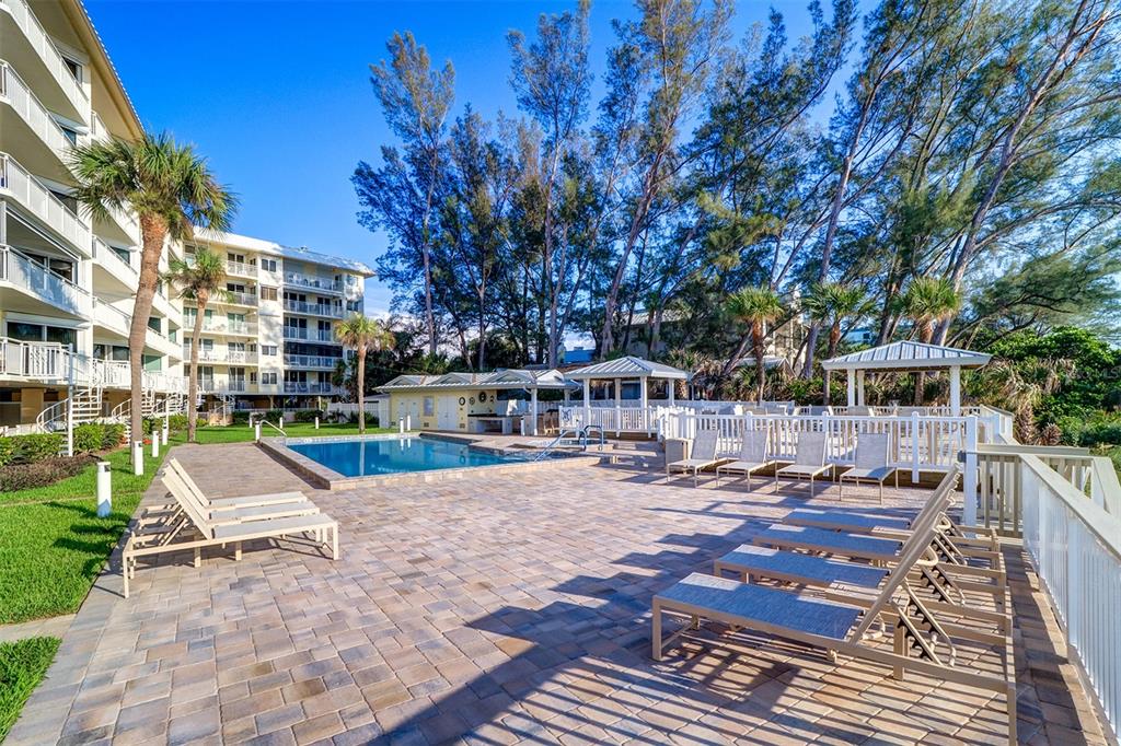 2504 Gulf Boulevard, Unit 304 Indian Rocks Beach, FL 33785 - Photo 39 of 58
