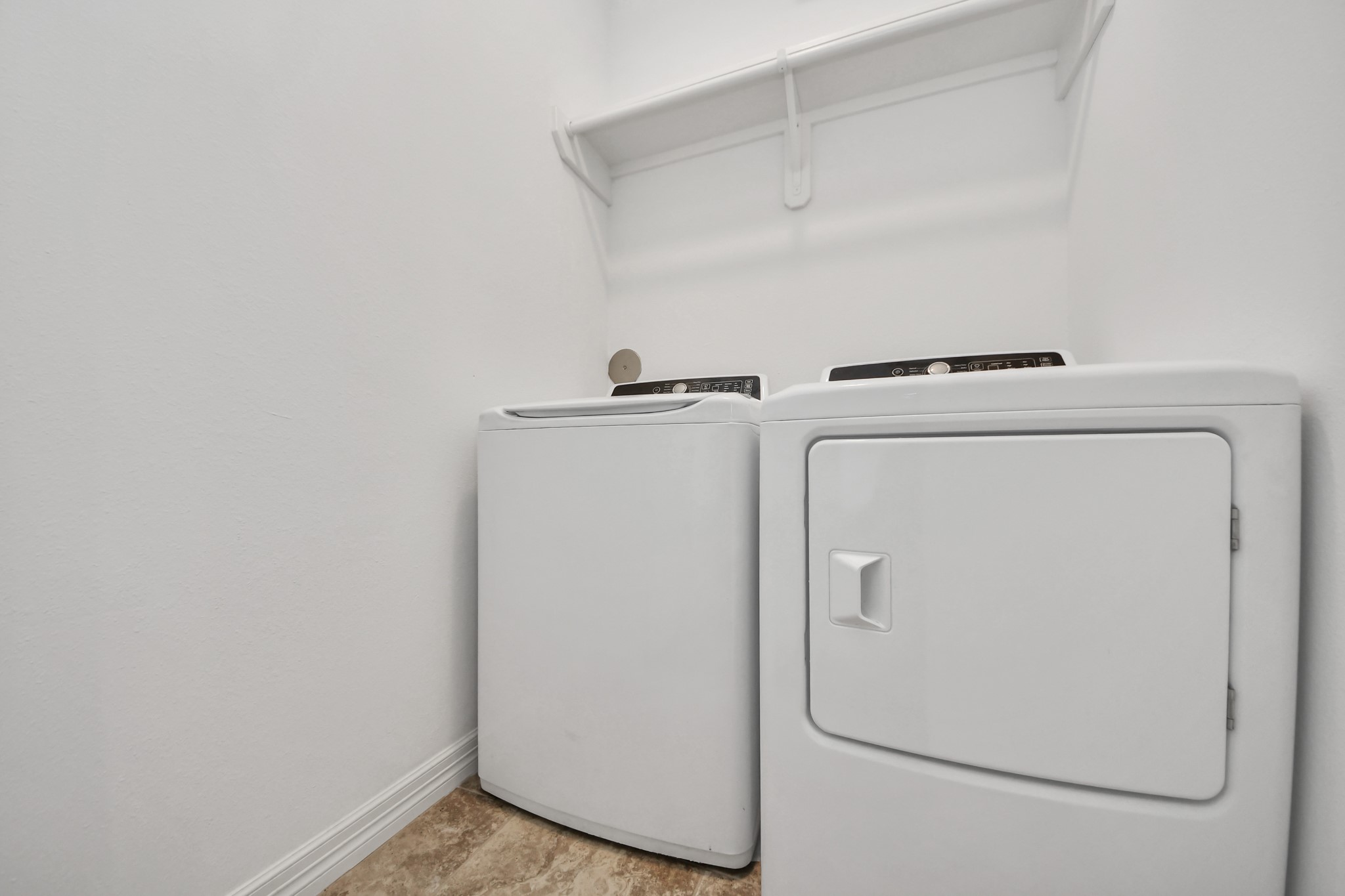 146 Carson Court Houston, TX 77004 - Photo 24 of 38