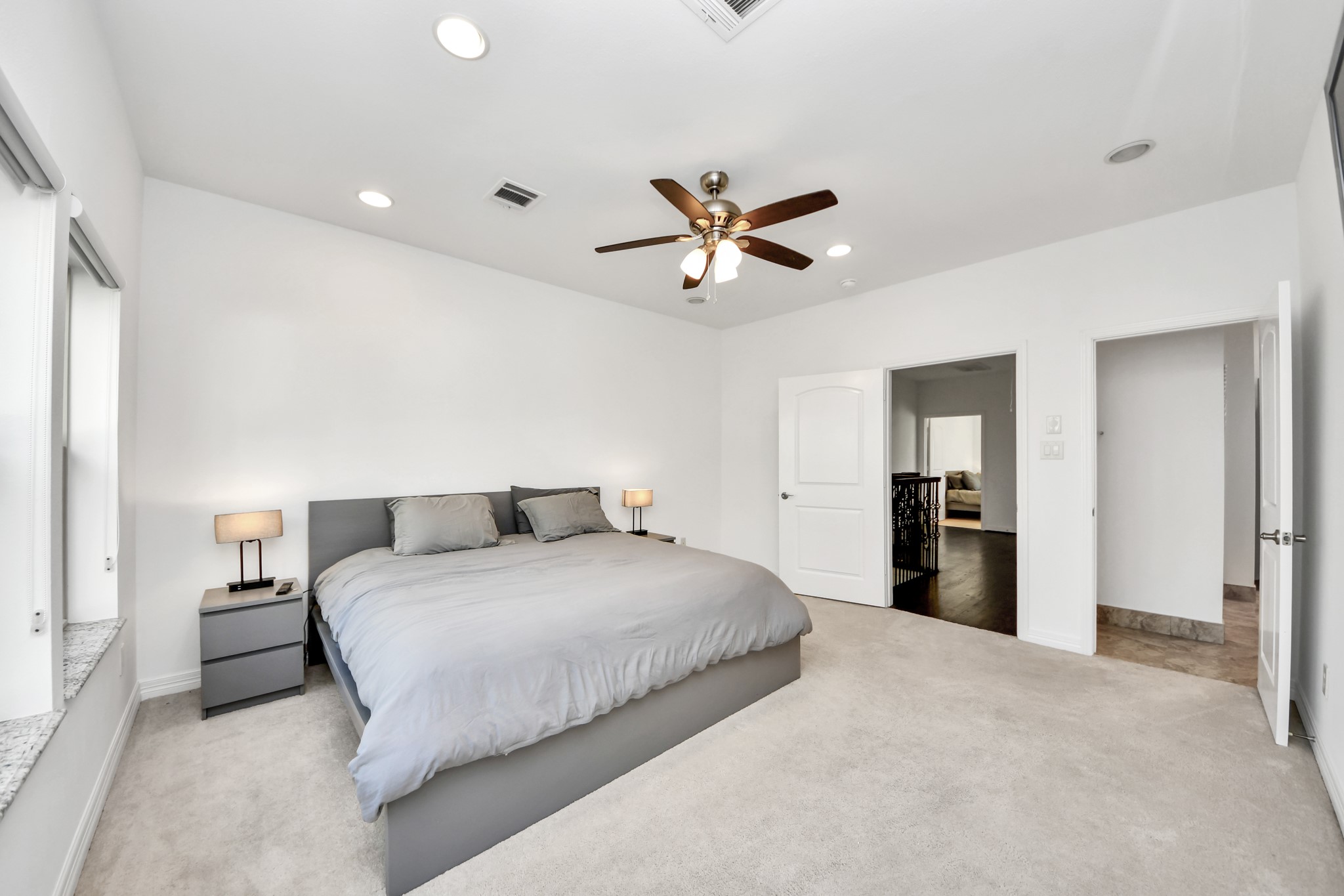 146 Carson Court Houston, TX 77004 - Photo 29 of 38