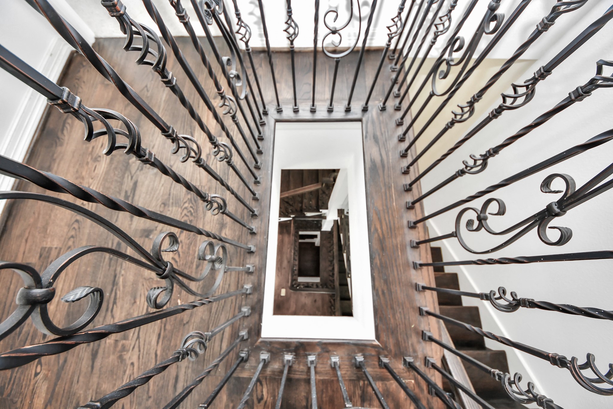 146 Carson Court Houston, TX 77004 - Photo 35 of 38