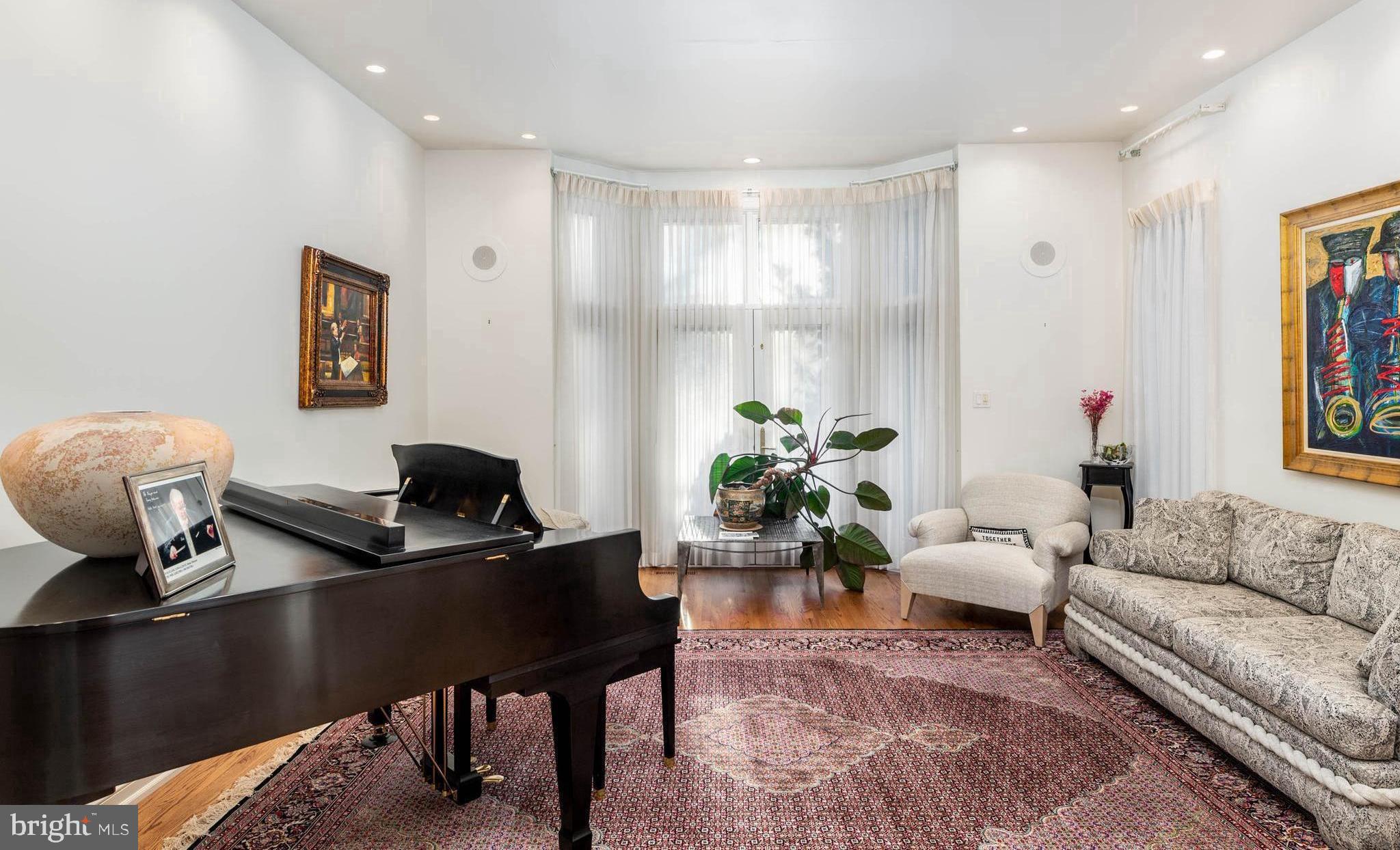 1075 Green Valley Road Bryn Mawr, PA 19010 - Photo 13 of 58