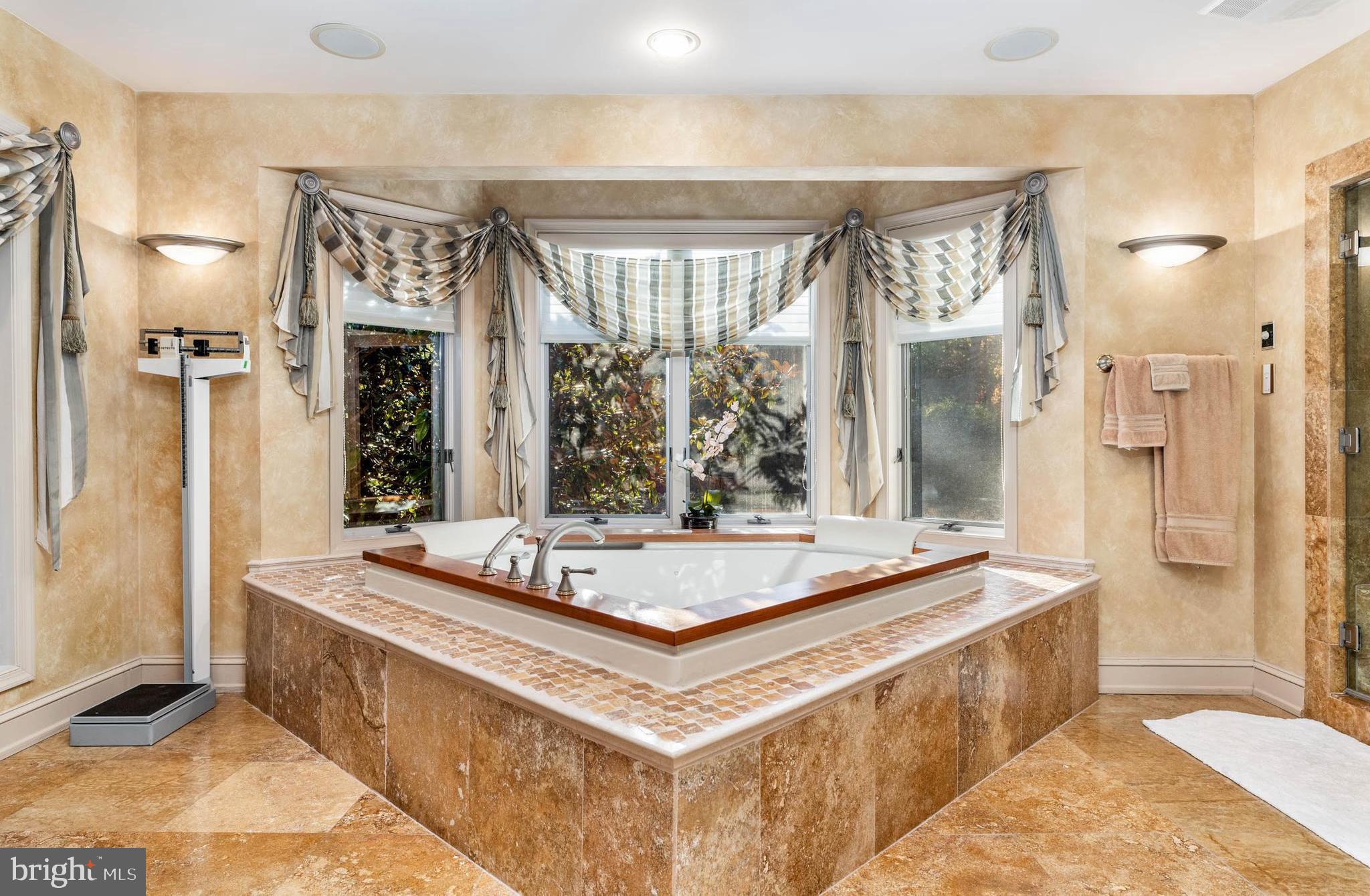 1075 Green Valley Road Bryn Mawr, PA 19010 - Photo 29 of 58