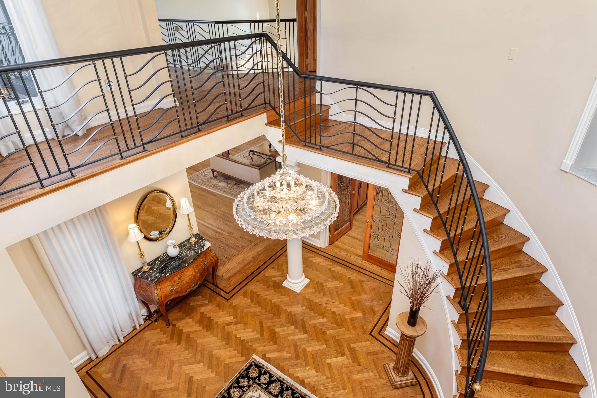 1075 Green Valley Road Bryn Mawr, PA 19010 - Photo 32 of 58