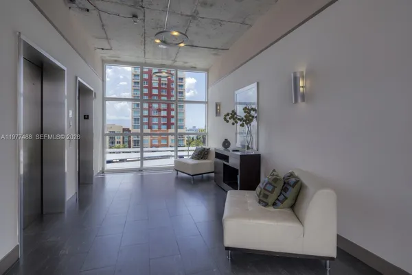 $680,000 | 2000 North Bayshore Drive, Unit 1502, Miami, FL 33137