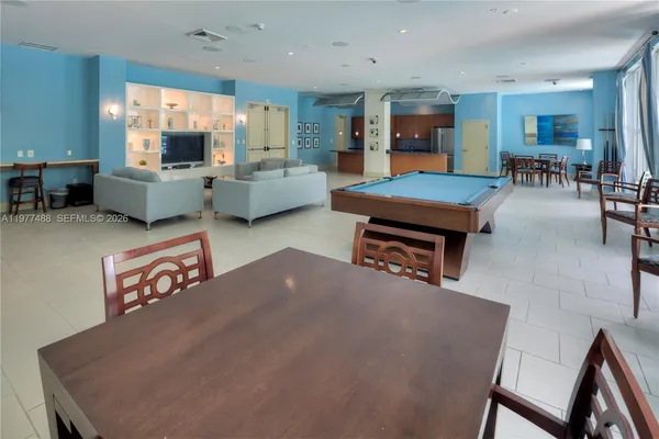 $680,000 | 2000 North Bayshore Drive, Unit 1502, Miami, FL 33137