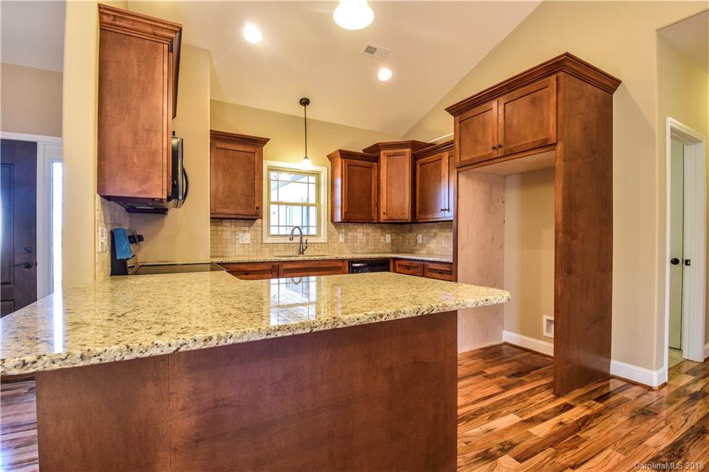 3433 St James Church Road, Unit 4 Denver, NC 28037 - Photo 8 of 27 Gallery Image 8