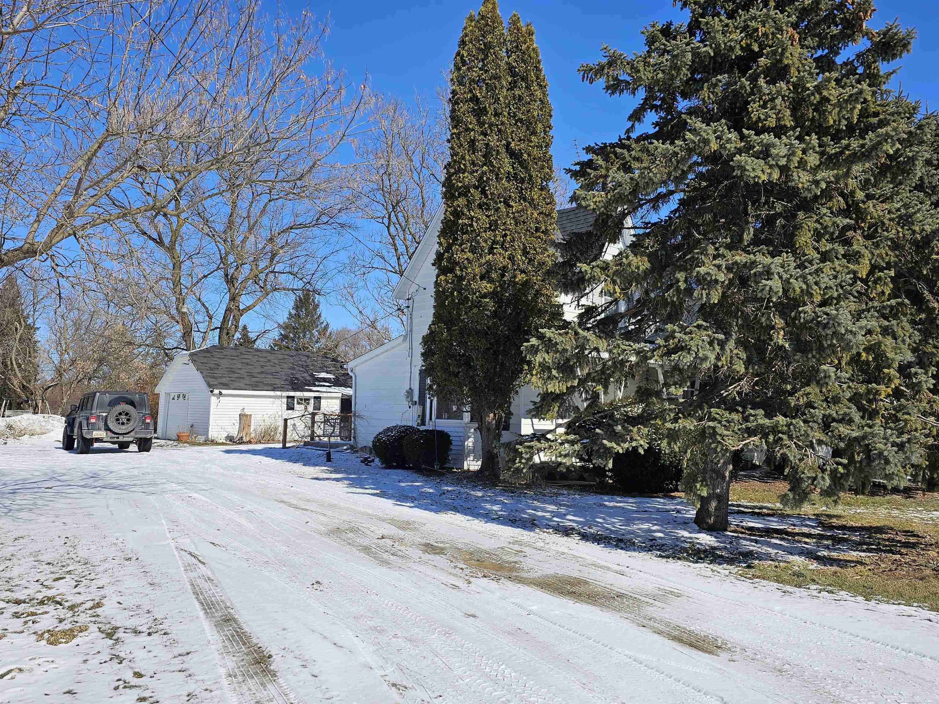 865 Deckerville Road Deckerville, MI 48427 - Photo 13 of 16