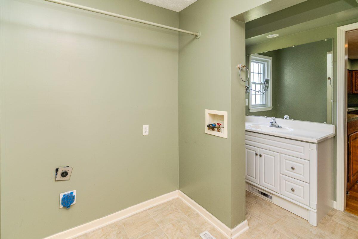 2333 Cane Ridge Road Carlisle, KY 40311 - Photo 16 of 55 2333CaneRidge-0155