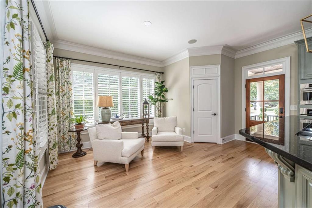 138 Nelson Boulevard Northwest Rome, GA 30165 - Photo 14 of 39 a living room with furniture and wooden floor