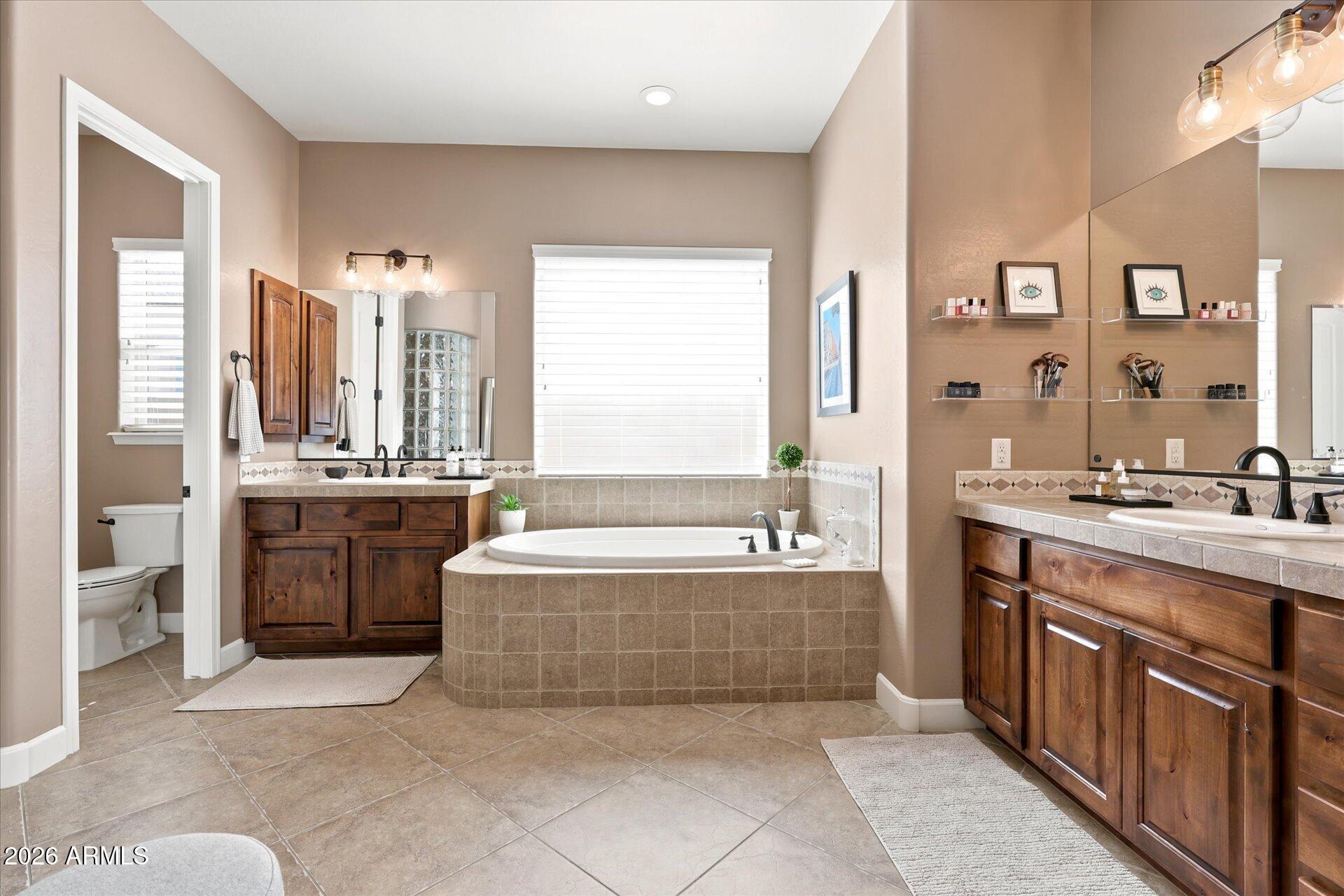 1629 West Sleepy Ranch Road Phoenix, AZ 85085 - Photo 4 of 57 38-IMG_5675