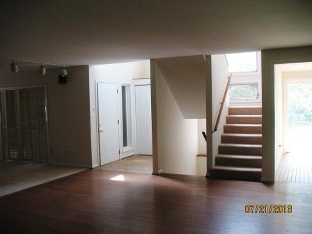 109 Island Lake Road Chelsea, MI 48118 - Photo 3 of 18 Two Story Entry