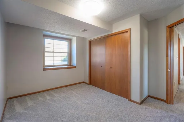 $550,000 | 4910 Northeast Pebble Beach Street, Lee's Summit, MO 64064