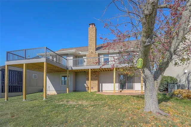 $550,000 | 4910 Northeast Pebble Beach Street, Lee's Summit, MO 64064