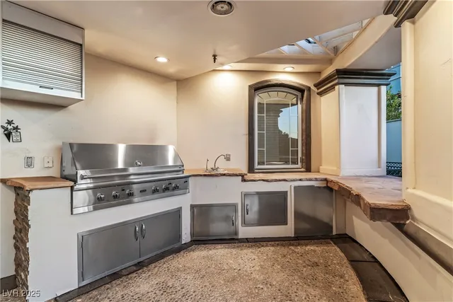 $3,700,000 | 14 Via Potenza Court, Henderson, NV 89011