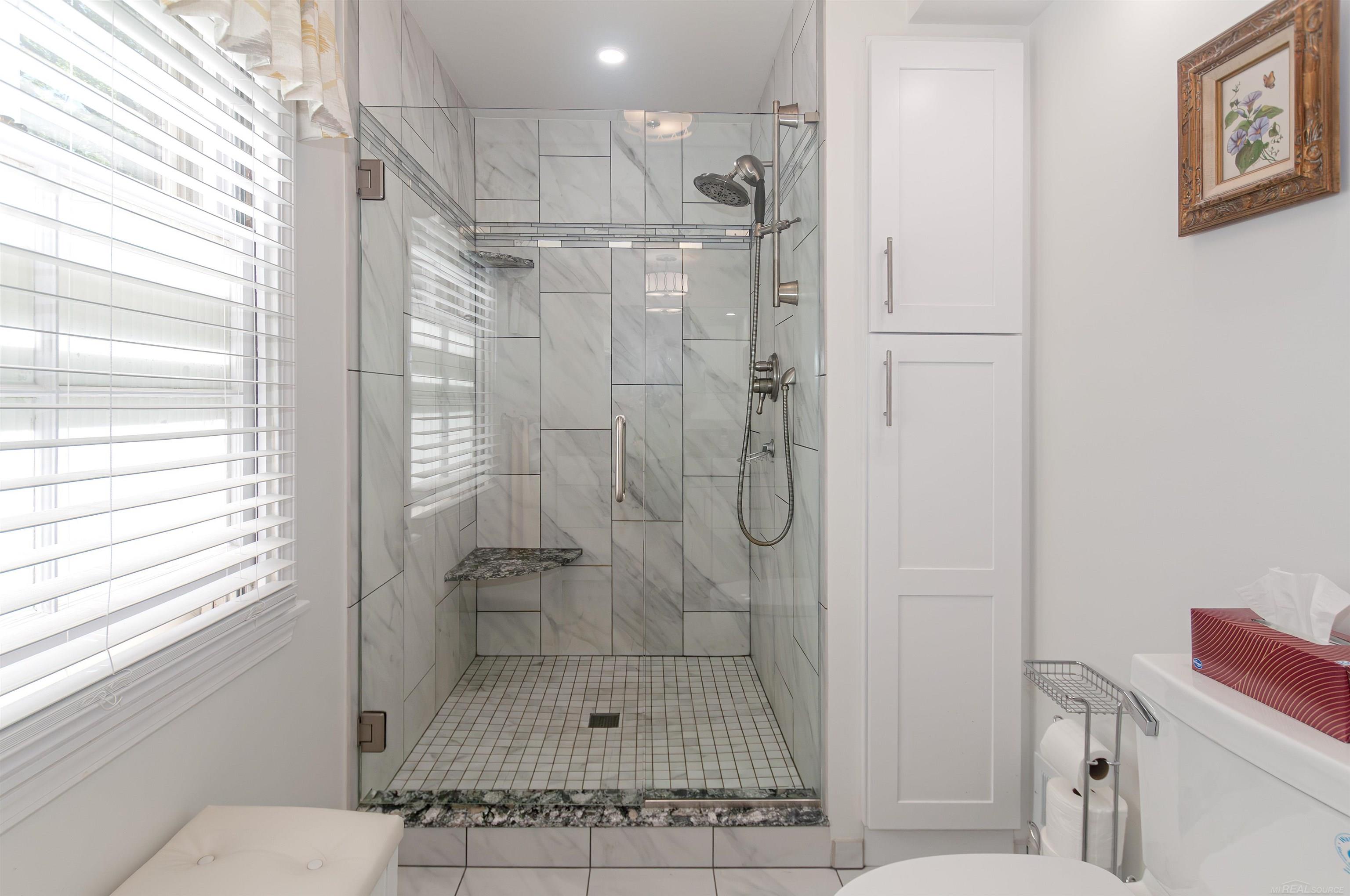 164 Lothrop Road Grosse Pointe Farms, MI 48236 - Photo 32 of 54