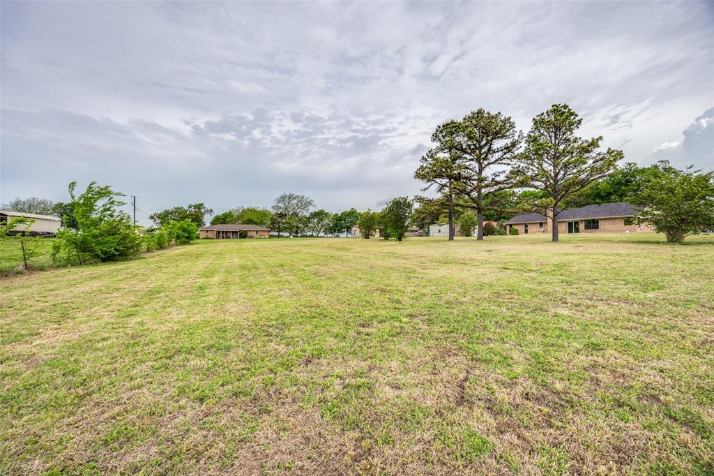 1972 Smith Oak Road Sherman, TX 75090 - Photo 35 of 37