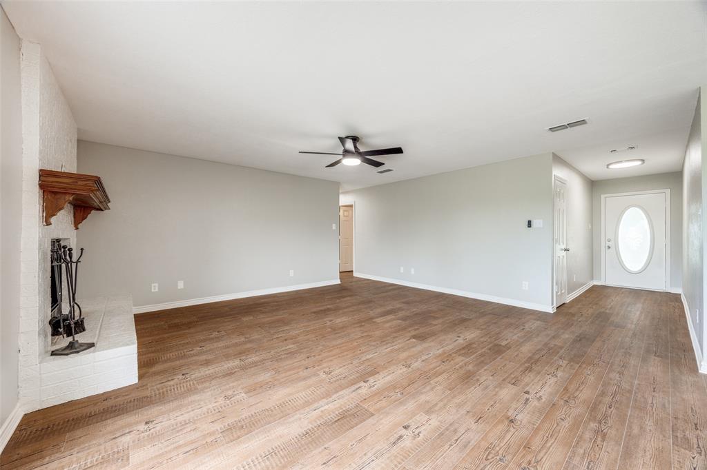 1972 Smith Oak Road Sherman, TX 75090 - Photo 4 of 37