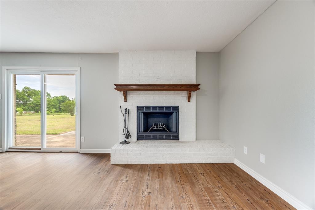 1972 Smith Oak Road Sherman, TX 75090 - Photo 5 of 37