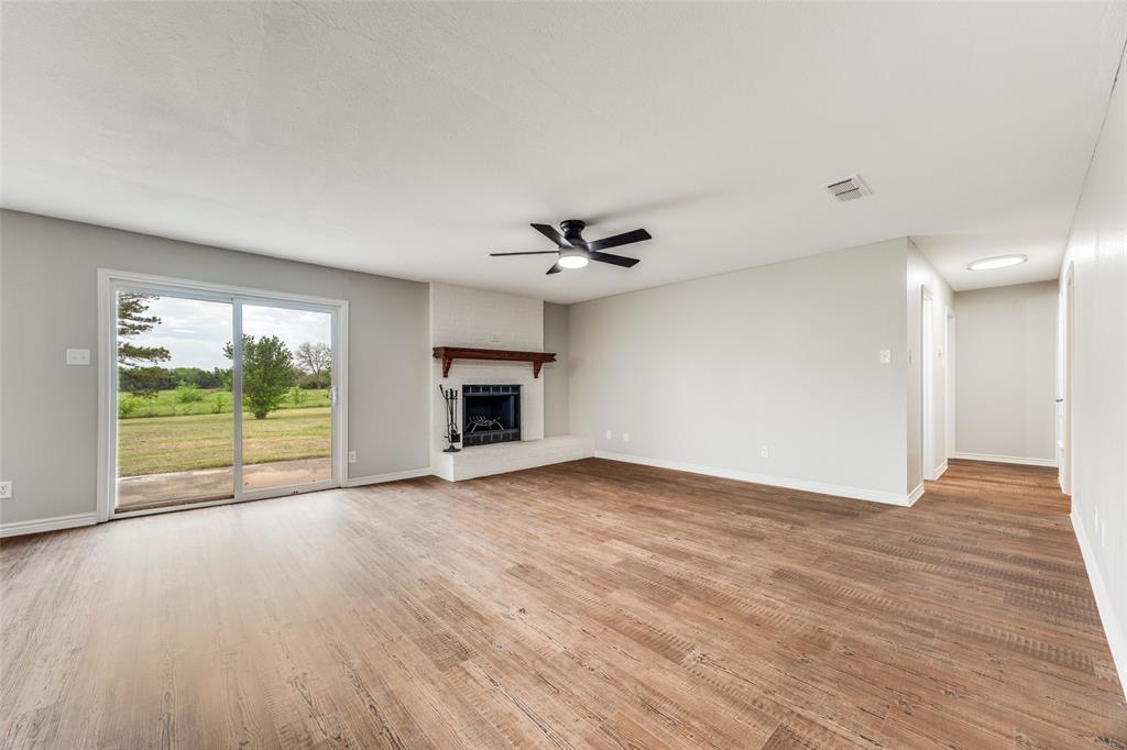 1972 Smith Oak Road Sherman, TX 75090 - Photo 6 of 37