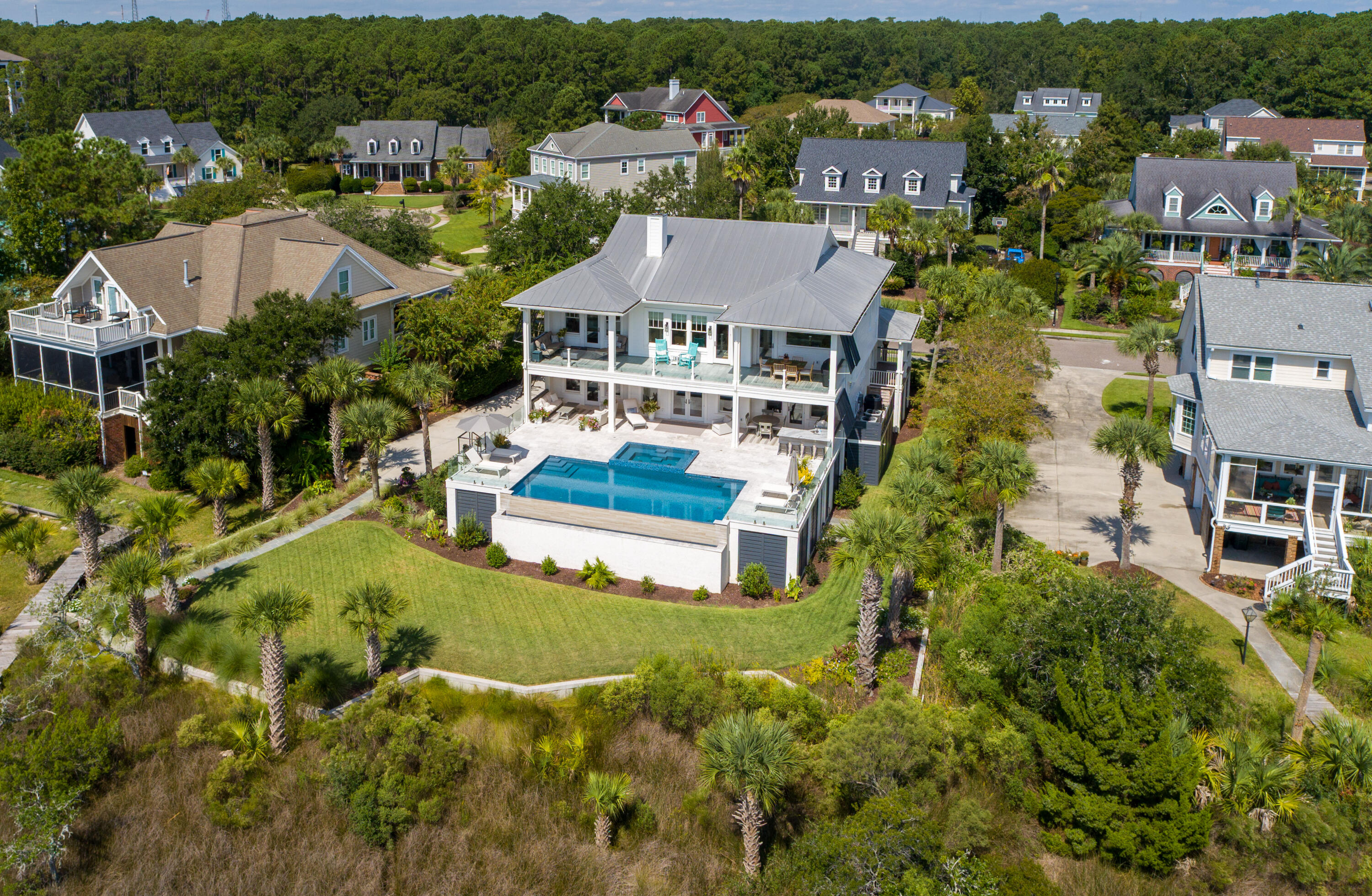 1017 Rivershore Road Charleston, SC 29492 - Photo 13 of 83 1017 Rivershore Rd_Eterna_Media-59