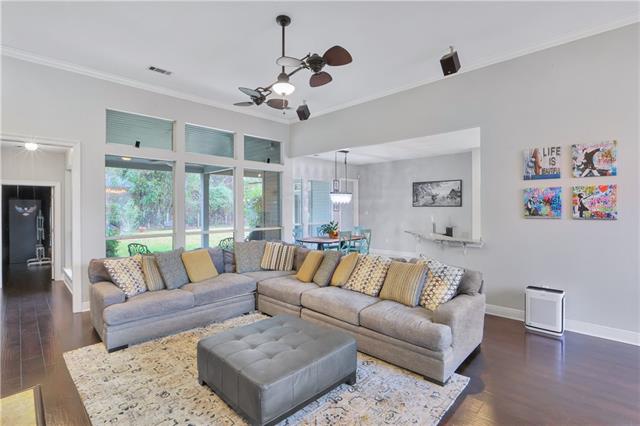 1090 Rue Chinon Mandeville, LA 70471 - Photo 3 of 23 Gallery Image 3