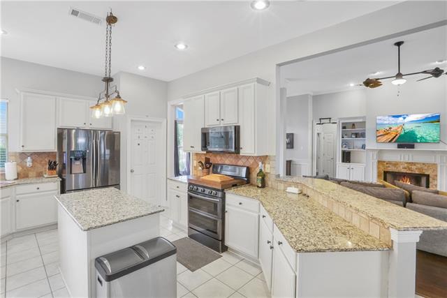 1090 Rue Chinon Mandeville, LA 70471 - Photo 8 of 23 Gallery Image 8