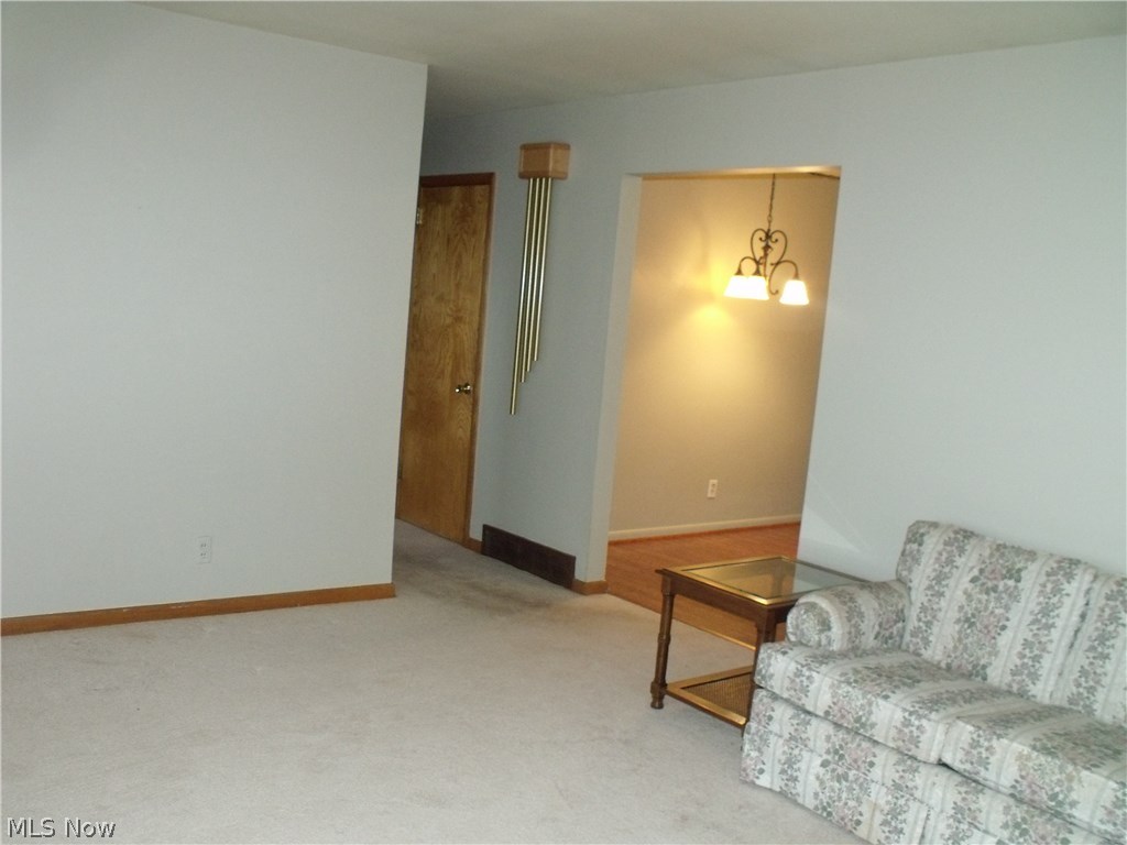 2026 Springfield Center Road Akron, OH 44312 - Photo 11 of 19