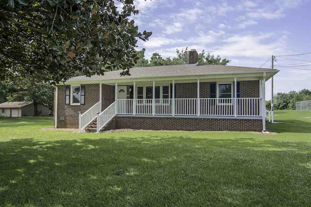 220 Police Club Road Spartanburg, SC 29303 - Photo 1 of 25 Gallery Image 1