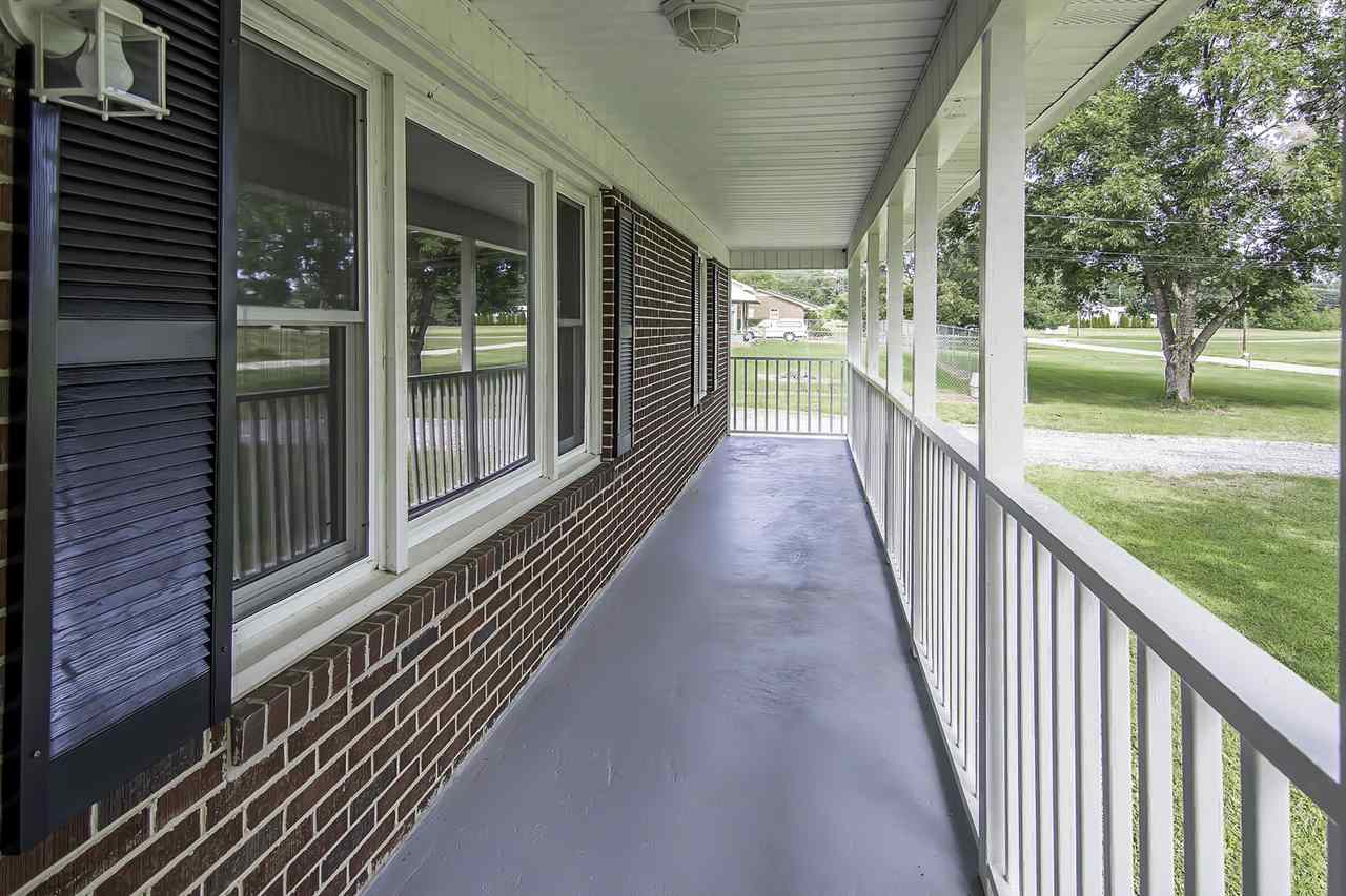 220 Police Club Road Spartanburg, SC 29303 - Photo 3 of 25 Gallery Image 3