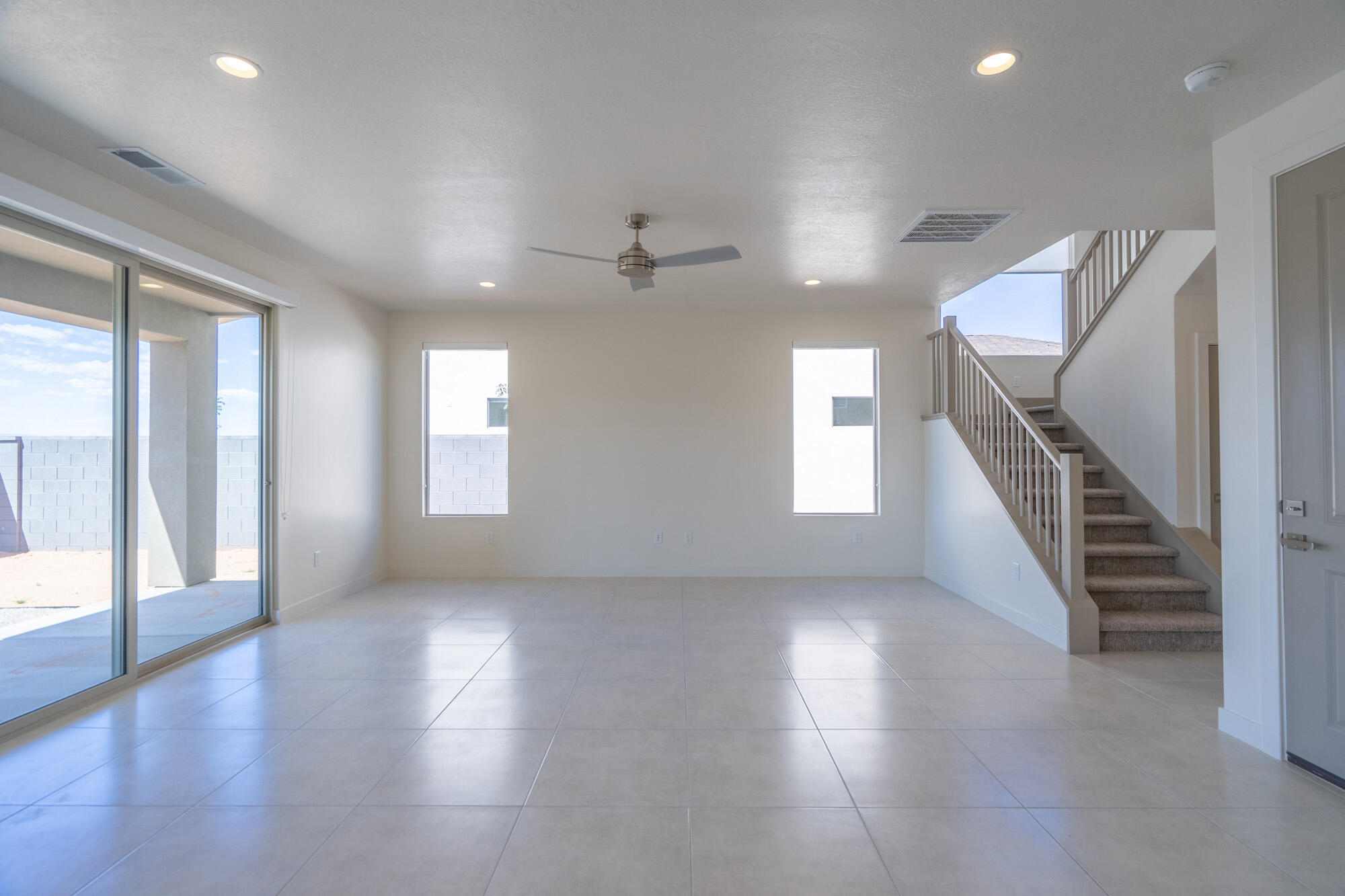 2936 West 570 North Hurricane, UT 84737 - Photo 17 of 82 Living