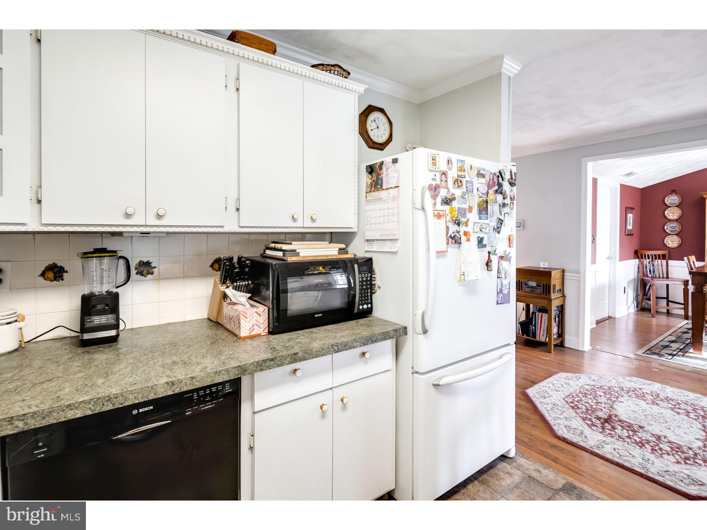 2 Handy Road Levittown, PA 19056 - Photo 7 of 24 Kitchen