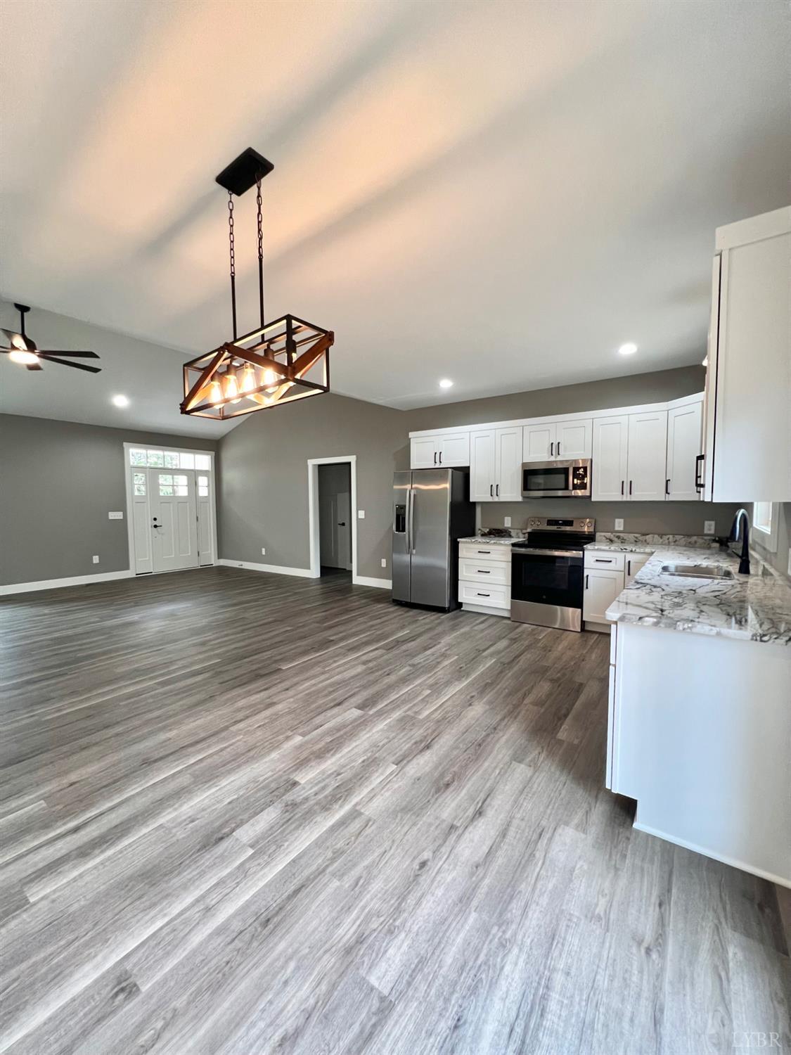 398 Hartless Road Amherst, VA 24521 - Photo 8 of 32 Gallery Image 8