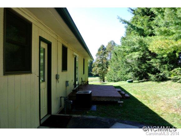 1674 Halltown Road Spruce Pine, NC 28777 - Photo 13 of 15 Gallery Image 13