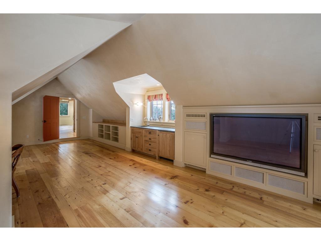 288 Orford Road Lyme, NH 03768 - Photo 29 of 34