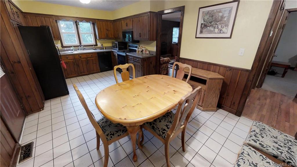 23 McCurry Road Weaverville, NC 28787 - Photo 2 of 25 Gallery Image 2
