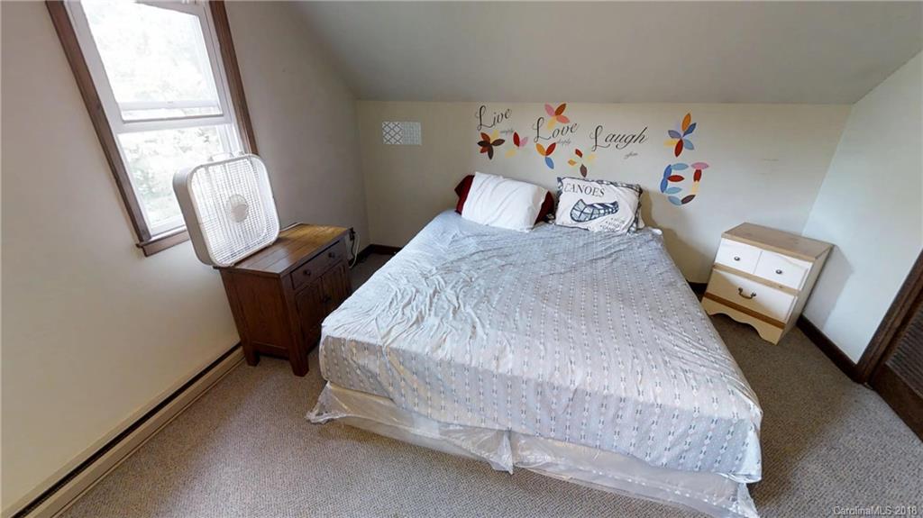 23 McCurry Road Weaverville, NC 28787 - Photo 6 of 25 Gallery Image 6