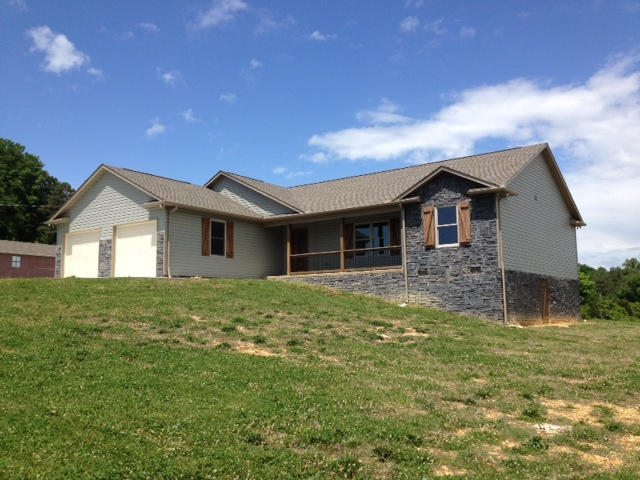 8610 Coppock Road Corryton, TN 37721 - Photo 2 of 21 Coppock 3