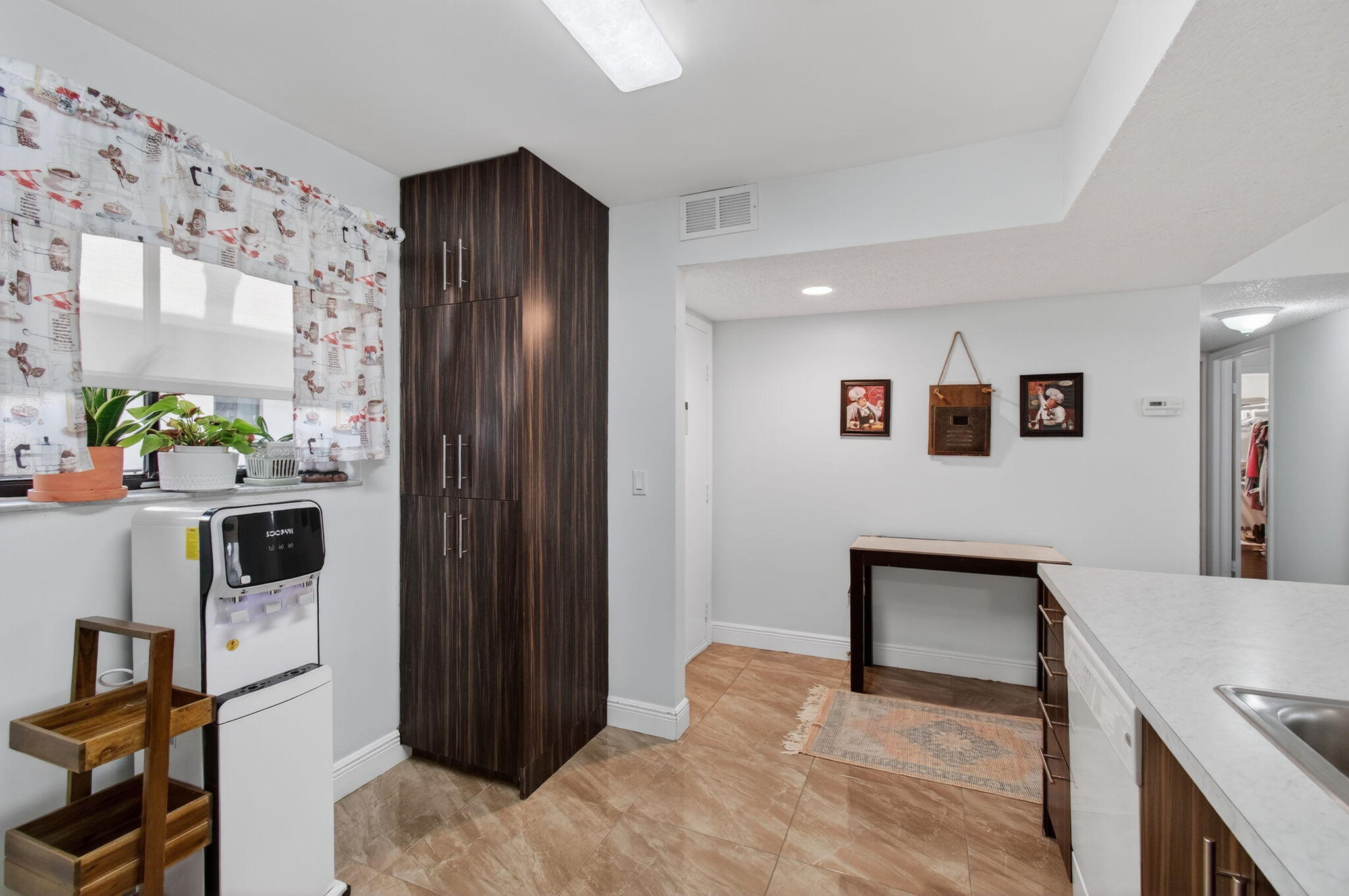 5220 Las Verdes Circle, Unit 322 Delray Beach, FL 33484 - Photo 23 of 65 25-web-or-mls-DSC_9769