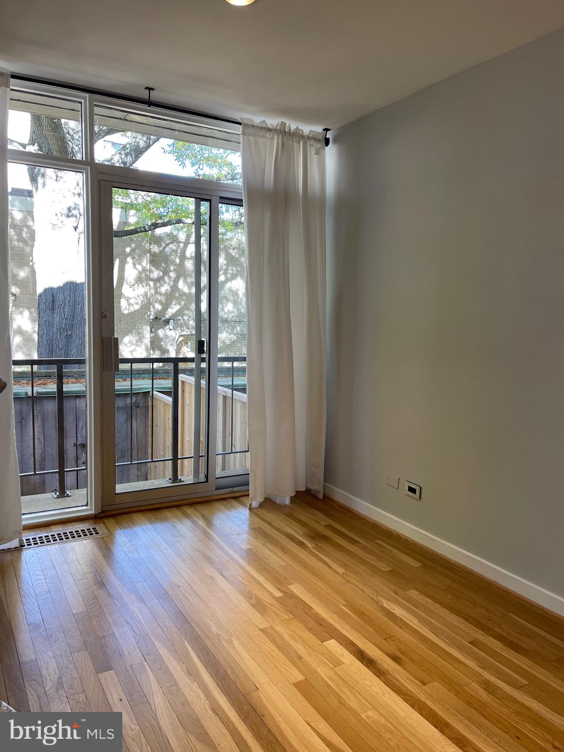 457 N Street Southwest Washington, DC 20024 - Photo 9 of 58