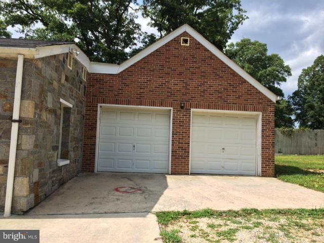 9520 Temple Hill Road Clinton, MD 20735 - Photo 15 of 17 Exterior (General)