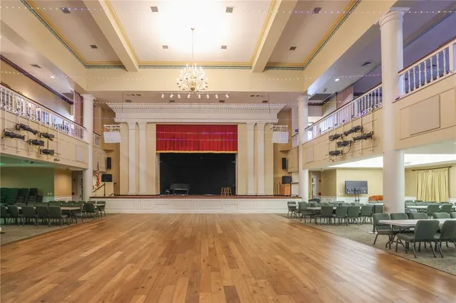 $209,000 | 24805 Pine Hill, Leesburg, FL 34748