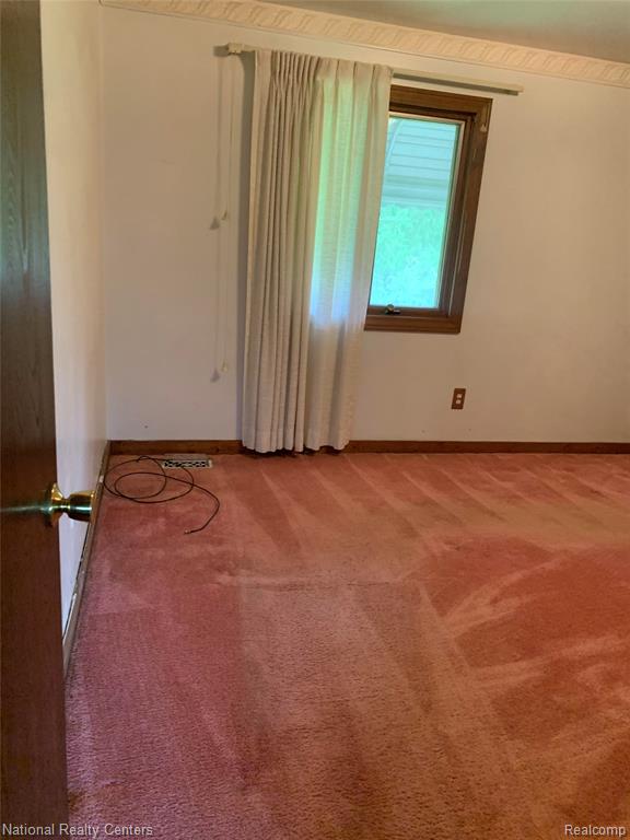 23334 Meadowbrook Road Novi, MI 48375 - Photo 13 of 20