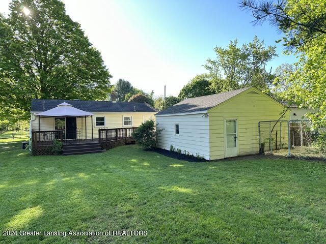 6246 Hilliard Road Lansing, MI 48911 - Photo 26 of 38 IMG_0310