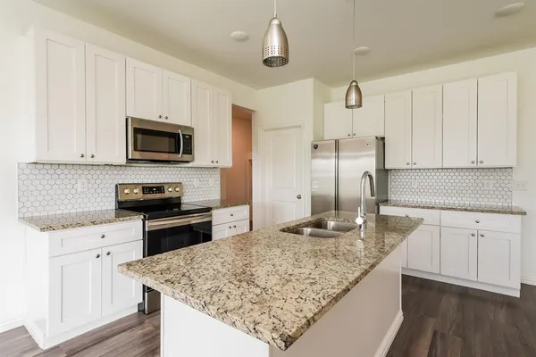 $2,660 | 7316 Parkside Place Drive, North Richland Hills, TX 76180