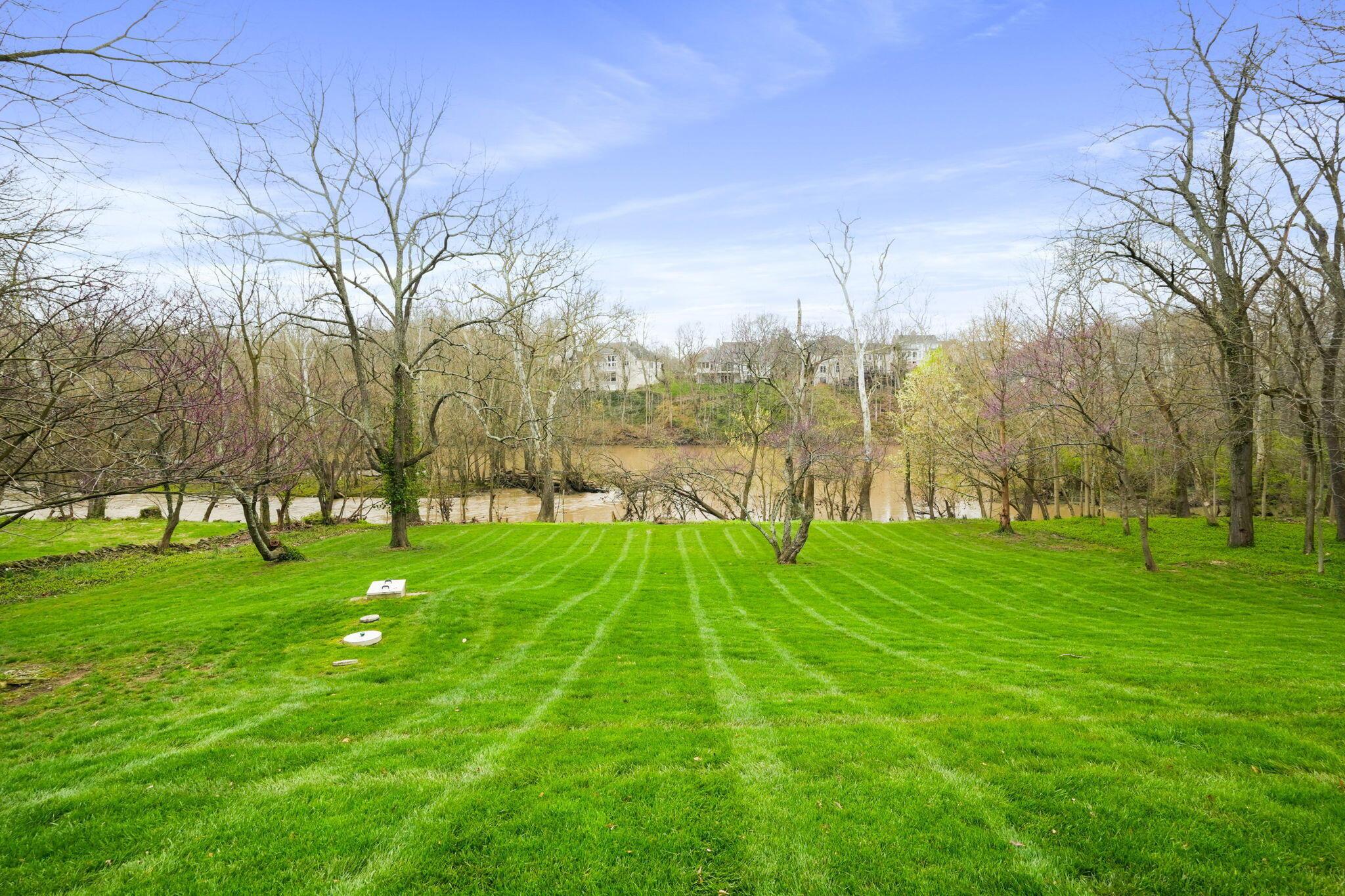 8225 Riverside Drive Powell, OH 43065 - Photo 67 of 79 82-web-or-mls-DSC04302