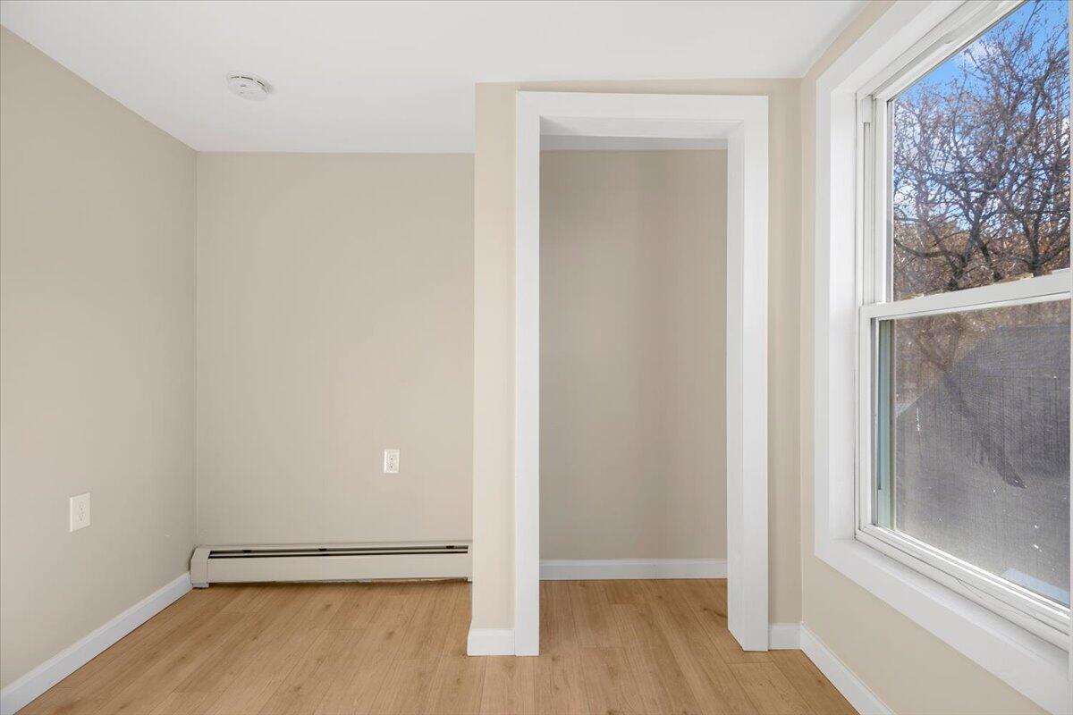 44 Main Street Sabattus, ME 04280 - Photo 13 of 32 26-44 Main St, Sabattus, ME, 04280-15