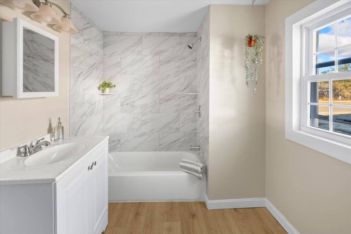 44 Main Street Sabattus, ME 04280 - Photo 6 of 32 14-44 Main St, Sabattus, ME, 04280-03