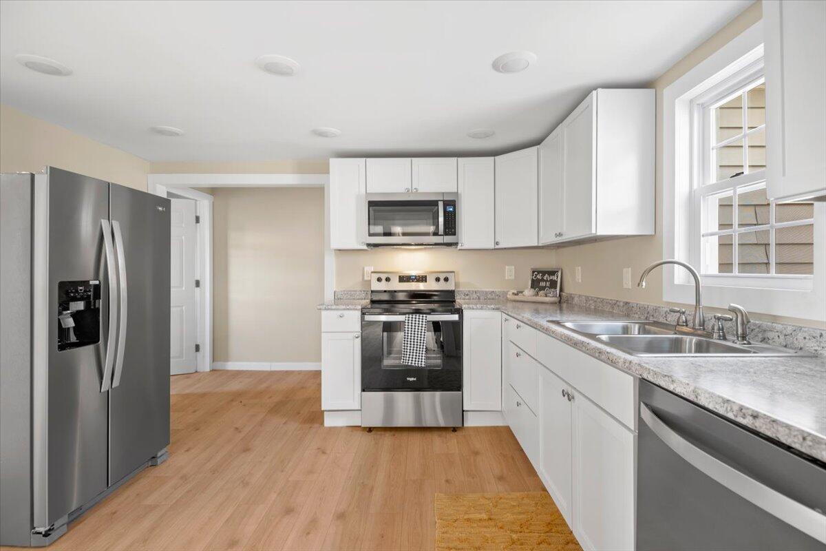 44 Main Street Sabattus, ME 04280 - Photo 8 of 32 18-44 Main St, Sabattus, ME, 04280-07