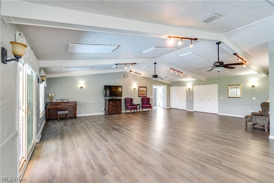 3388 South Smith Road Fairlawn, OH 44333 - Photo 23 of 31 Club House party Room!